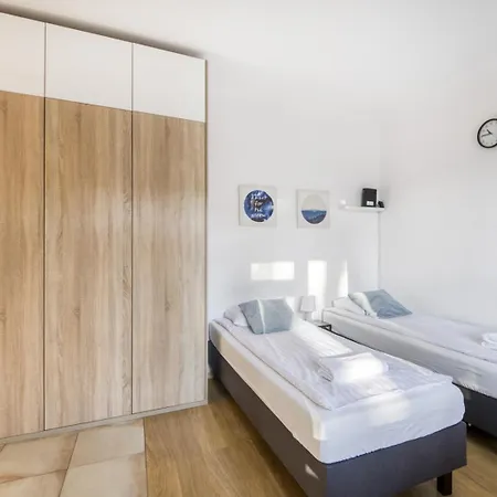 Labo Apartment Solidarnosci Warsaw Exterior photo