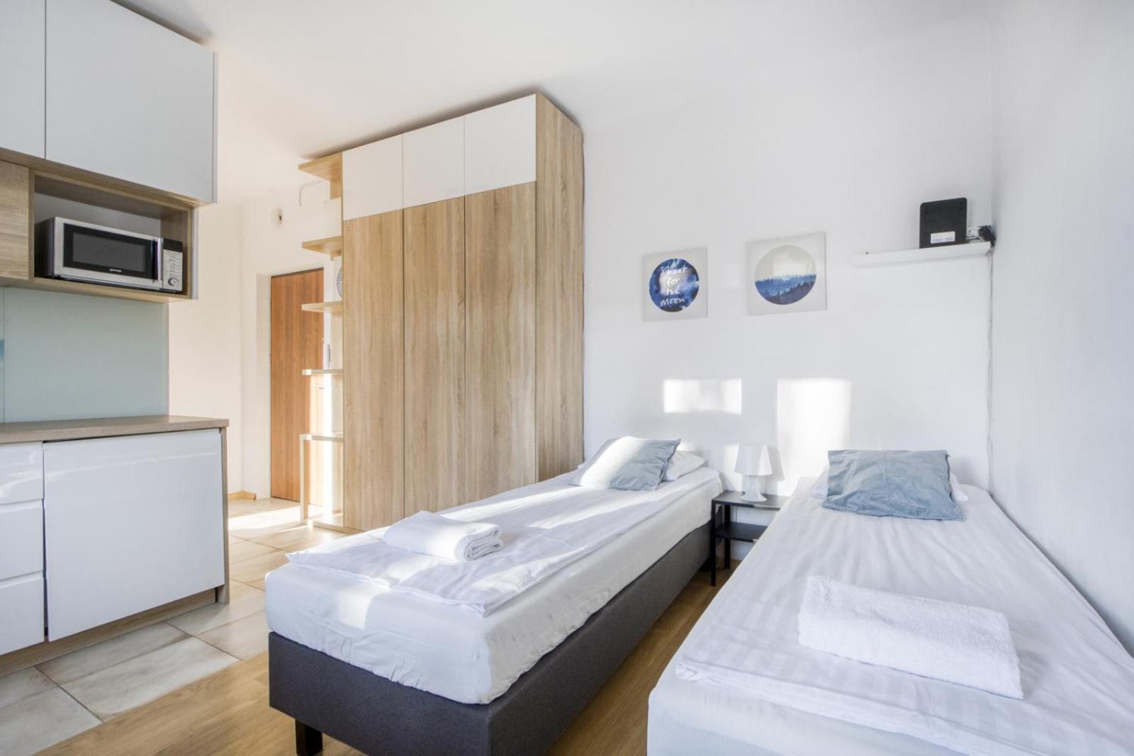 Labo Solidarnosci Apartment *